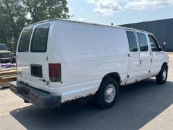 CAMIONETA FORD ECONOLINE E250