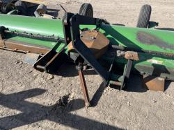 TRITURADORA DE MAYALES JOHN DEERE 520