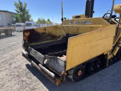 PAVIMENTADORA CATERPILLAR AP-1055B