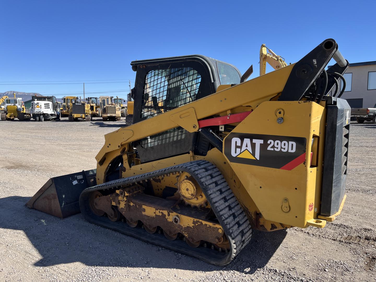 imagenes/INVOICE/2025/18479/MINICARGADOR_CATERPILLAR_299D2_22.JPG