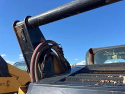 MINICARGADOR CATERPILLAR 299D2