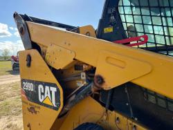 MINICARGADOR CATERPILLAR 299D2