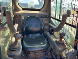 MINICARGADOR CATERPILLAR 299D2