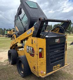 MINICARGADOR CATERPILLAR 262D3