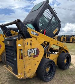 MINICARGADOR CATERPILLAR 262D3