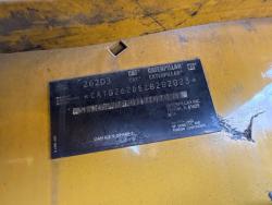 MINICARGADOR CATERPILLAR 262D3