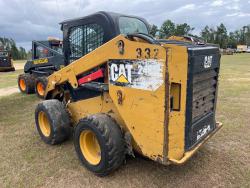 MINICARGADOR CATERPILLAR 246D