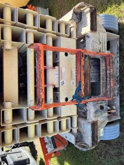 ASCENSOR TIPO TIJERA JLG R3246