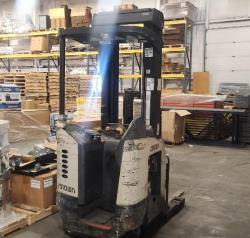 MONTACARGA CROWN RR5200