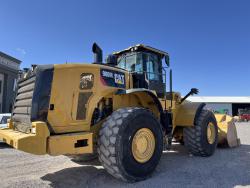 CARGADOR FRONTAL CATERPILLAR 980M