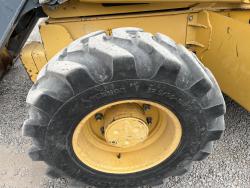 RETROEXCAVADORA JOHN DEERE 310SJ