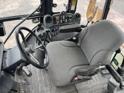 RETROEXCAVADORA JOHN DEERE 410J