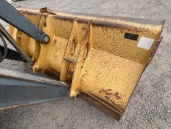 RETROEXCAVADORA JOHN DEERE 410J