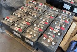 LOTE DE BATERIAS JLG