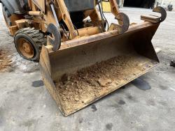 CASE 580SM PARA REFACCIONES