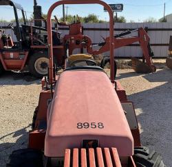 ZANJADORA DITCH WITCH RT45