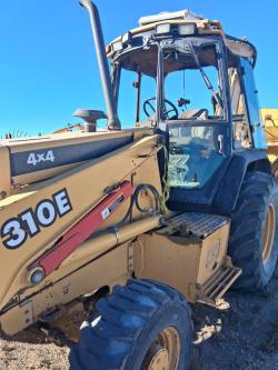 RETROEXCAVADORA JOHN DEERE 310E