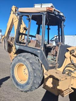 RETROEXCAVADORA JOHN DEERE 310E