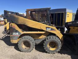 CATERPILLAR 252B