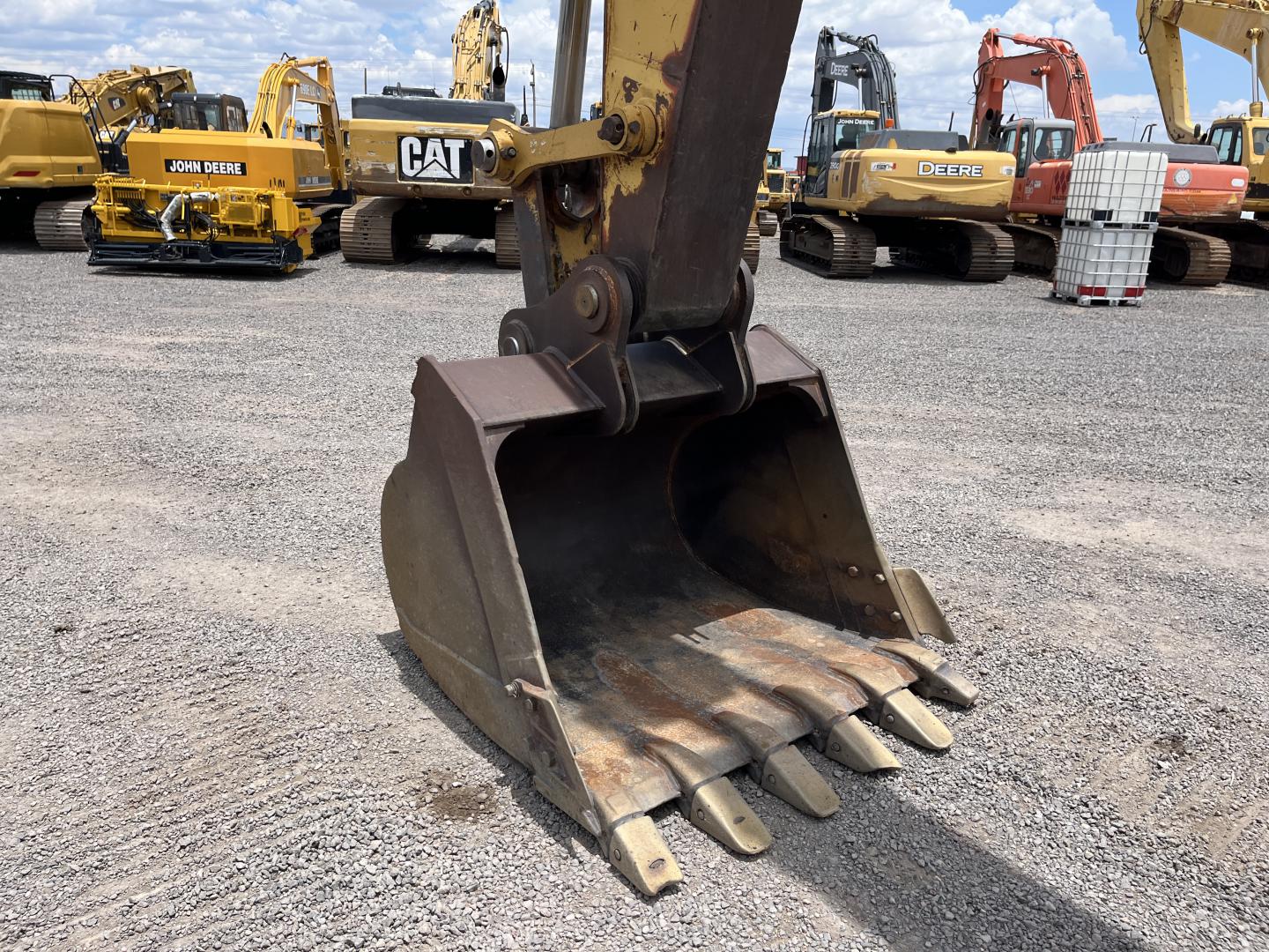 imagenes/INVOICE/2025/18536/CATERPILLAR_336DL_9.JPG