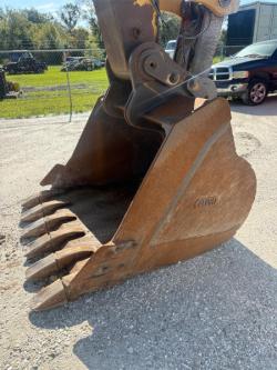 EXCAVADORA CATERPILLAR 336D