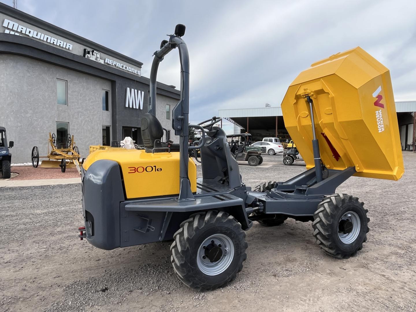 imagenes/INVOICE/2025/18541/Carretilla_para_cemento_Wacker_Neuson_3001_3.JPG