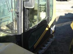 CABINA PARA EXCAVADORA CATERPILLAR