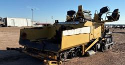 PAVIMENTADORA CATERPILLAR AP-655C