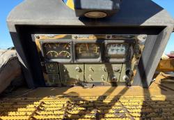 PAVIMENTADORA CATERPILLAR AP-655C