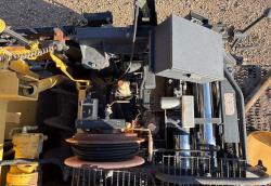 PAVIMENTADORA CATERPILLAR AP-655C