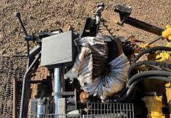 PAVIMENTADORA CATERPILLAR AP-655C