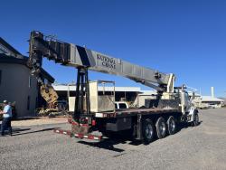 CAMION CON GRUA TITAN  NATIONAL 1400H