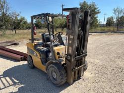 MONTACARGA CATERPILLAR P6000-D