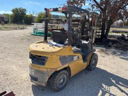 MONTACARGA CATERPILLAR P6000-D