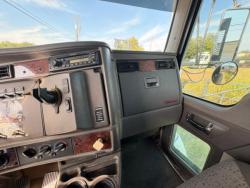 CAMION PLATAFORMA KENWORTH T370