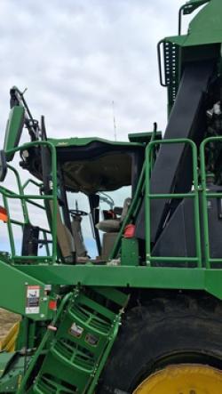 COSECHADORA DE ALGODON JOHN DEERE CP770