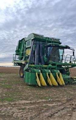 COSECHADORA DE ALGODON JOHN DEERE CP770