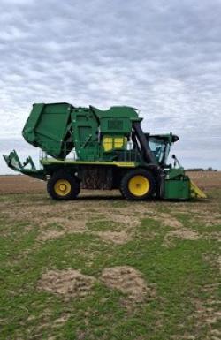 COSECHADORA DE ALGODON JOHN DEERE CP770