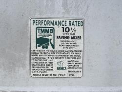 CAMION REVOLVEDOR DE CEMENTO PETERBILT 567