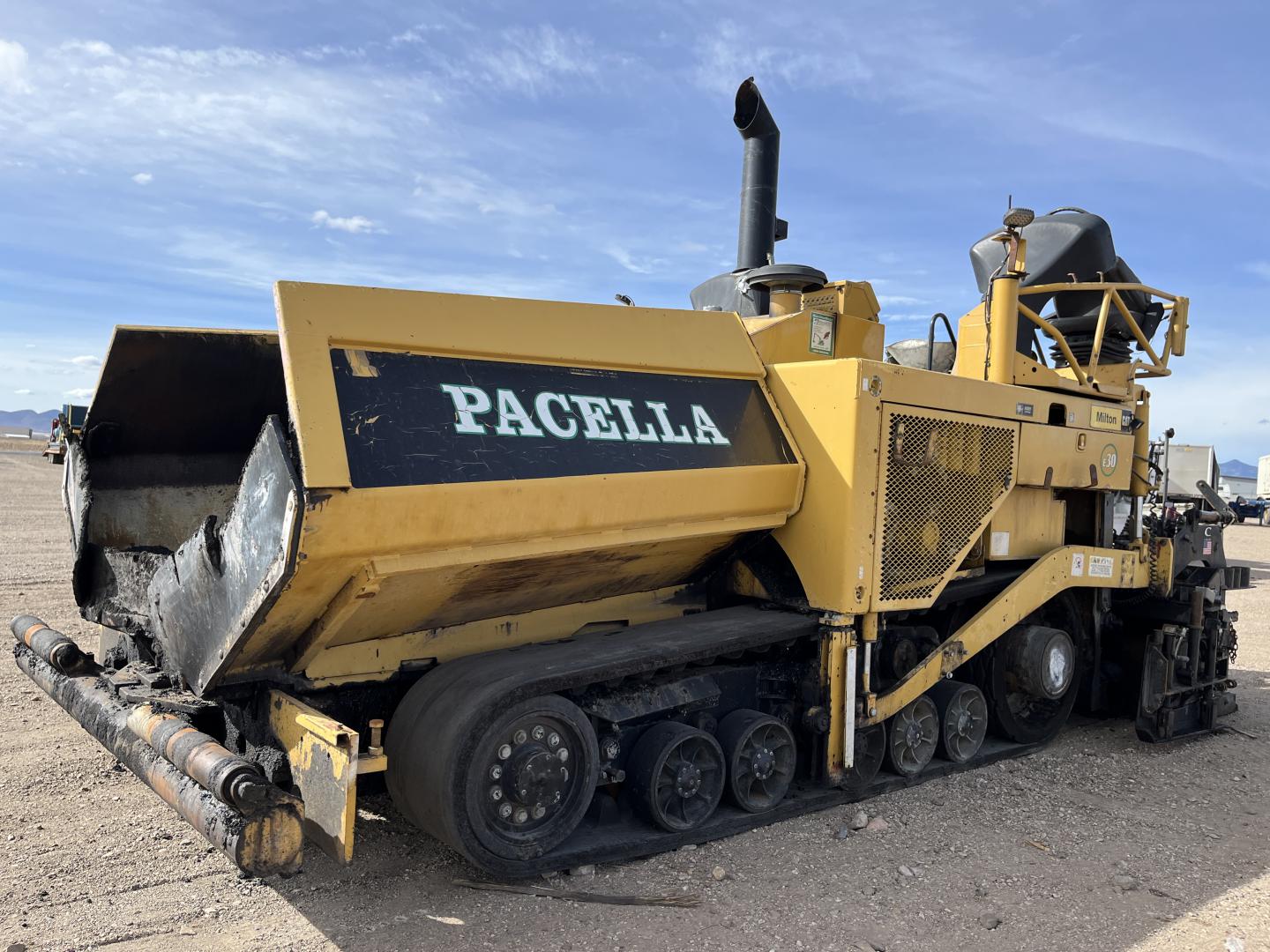 imagenes/INVOICE/2025/18574/PAVIMENTADORA_CATERPILLAR_AP-1055D_13.JPG