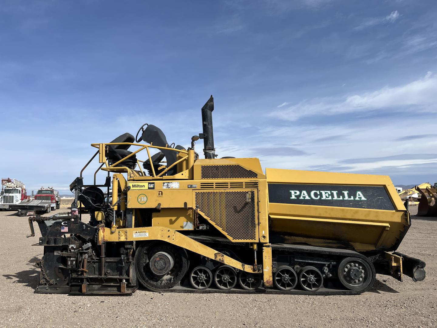 imagenes/INVOICE/2025/18574/PAVIMENTADORA_CATERPILLAR_AP-1055D_2.JPG