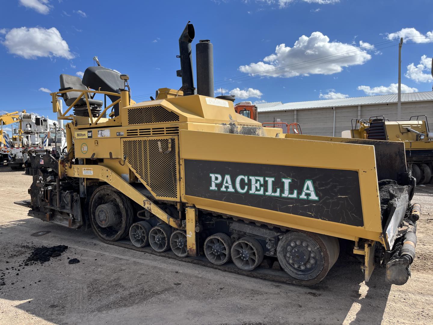 imagenes/INVOICE/2025/18574/Pavimentadora_Caterpillar_AP-1055D_11.JPG