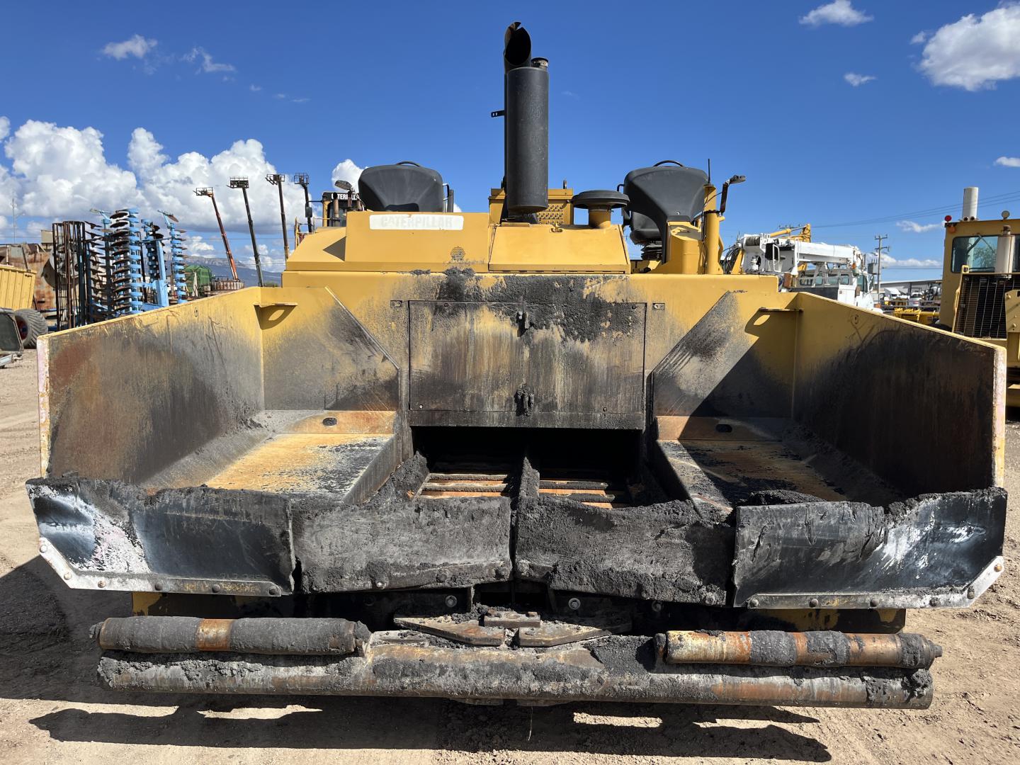 imagenes/INVOICE/2025/18574/Pavimentadora_Caterpillar_AP-1055D_12.JPG