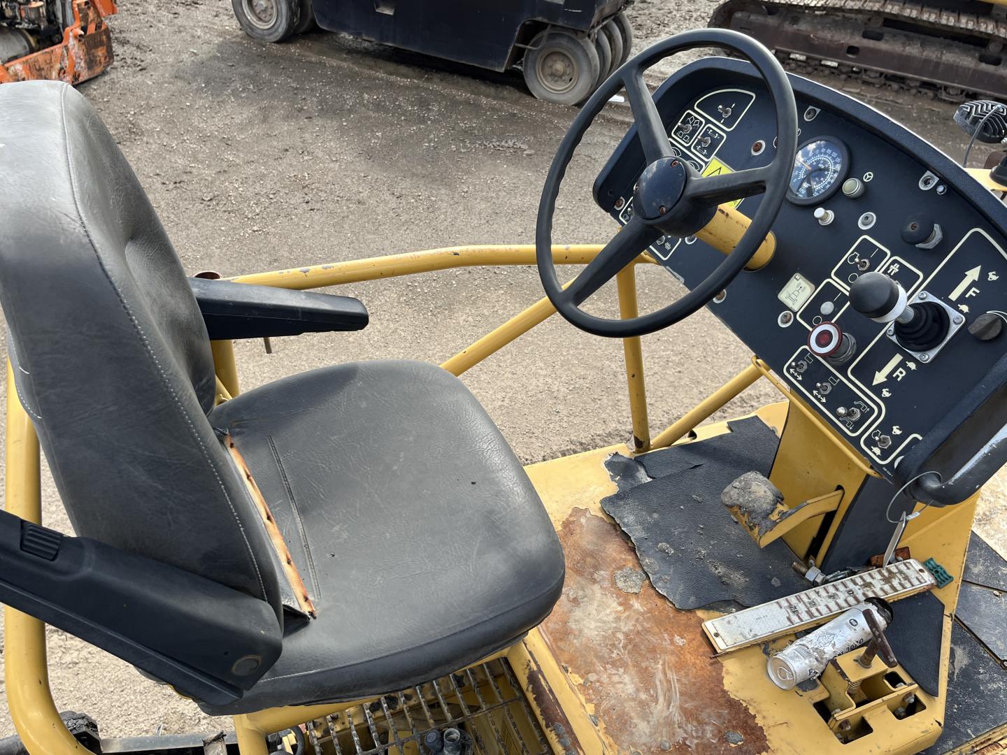 imagenes/INVOICE/2025/18574/Pavimentadora_Caterpillar_AP-1055D_22.JPG
