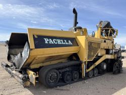 PAVIMENTADORA CATERPILLAR AP-1055D