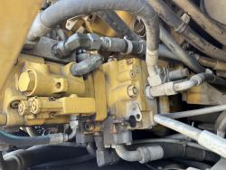 PAVIMENTADORA CATERPILLAR AP-1055D