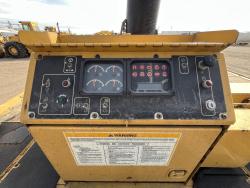PAVIMENTADORA CATERPILLAR AP-1055D