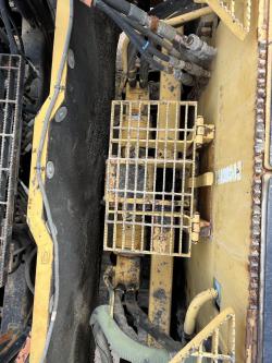 Pavimentadora Caterpillar AP-1055D