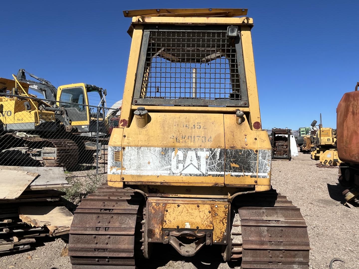 imagenes/INVOICE/2025/18578/TOPADOR_FRONTAL_CATERPILLAR_D5G_18.JPG
