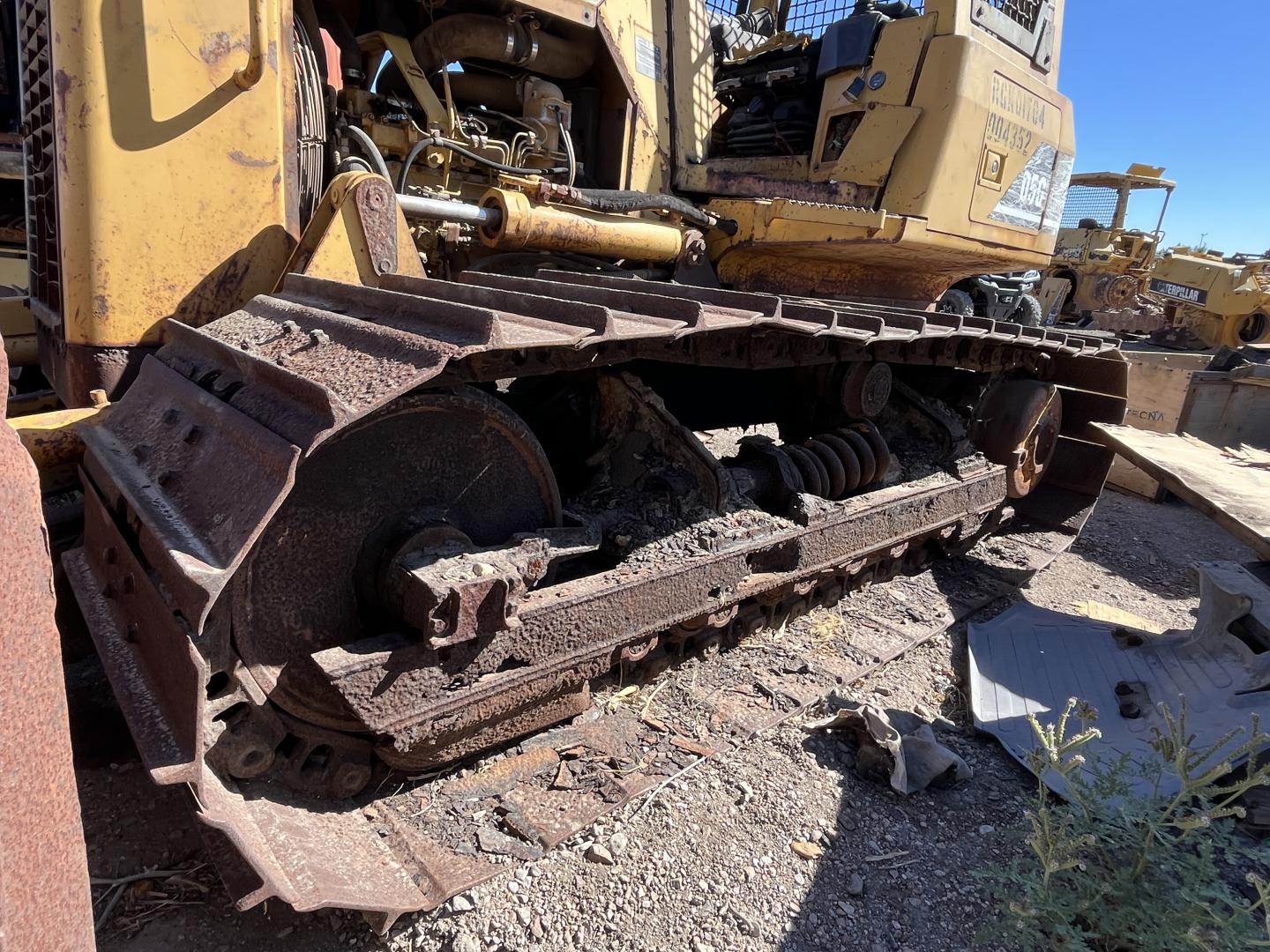 imagenes/INVOICE/2025/18578/TOPADOR_FRONTAL_CATERPILLAR_D5G_23.JPG